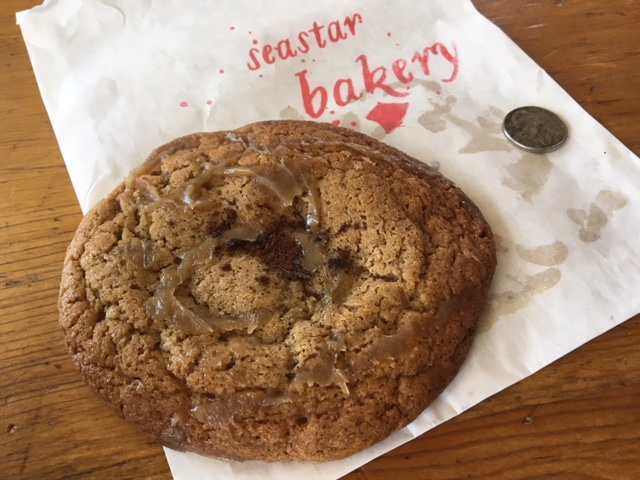 Alergia Apropiado Plata Butterscotch Cookie at Seastar Bakery | Carpe Cookie
